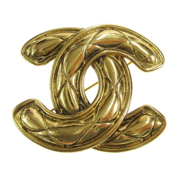 CHANEL Quilted CC Logos Charm Brooch Pin Corsage Gold-plated 1152 64480 - Picture 1 of 5